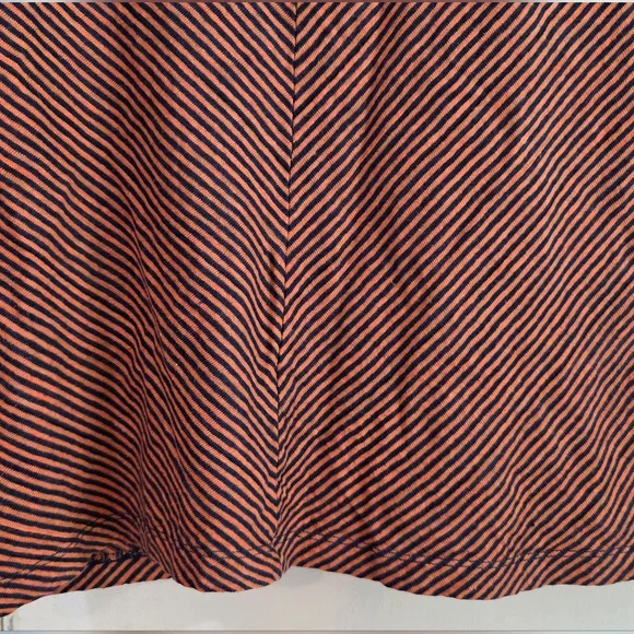 Women's Brooks Brothers Terracotta Orange & Navy Blue T Shirt, Size S - Picture 13 of 14